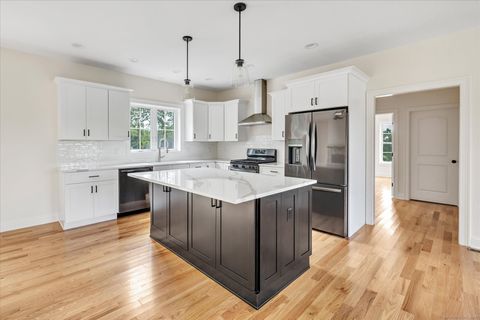 Tiny photo for 3 Hunting Ridge Road, Middlebury, CT 06762 (MLS # 24155317)