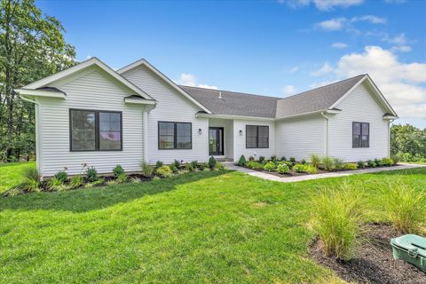 Tiny photo for 3 Hunting Ridge Road, Middlebury, CT 06762 (MLS # 24155317)