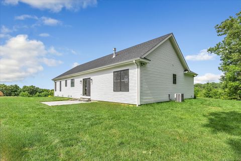 Tiny photo for 3 Hunting Ridge Road, Middlebury, CT 06762 (MLS # 24155317)