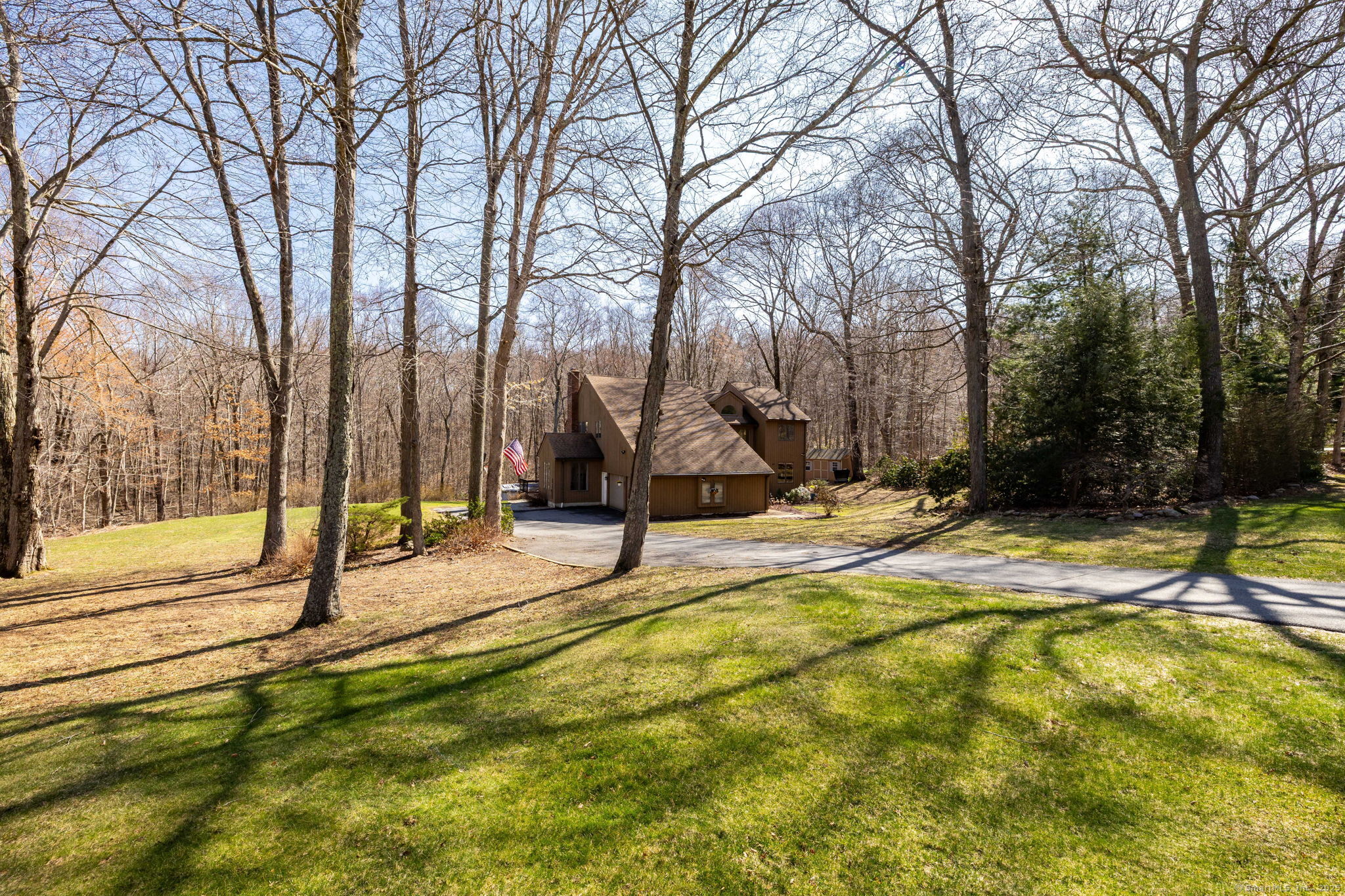 16 Emily Road, Marlborough, Connecticut image 2