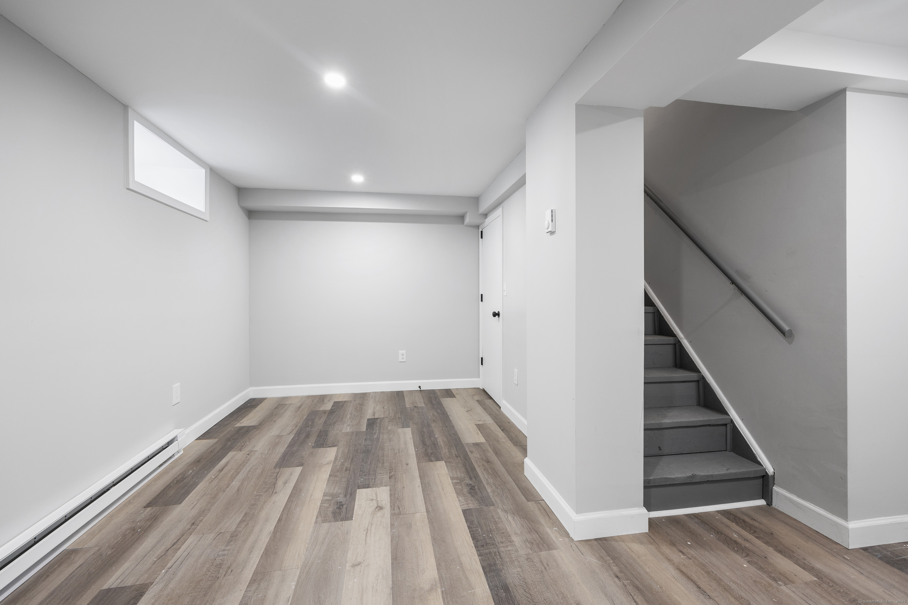 18 Lyndale Avenue, Waterbury, Connecticut image 15