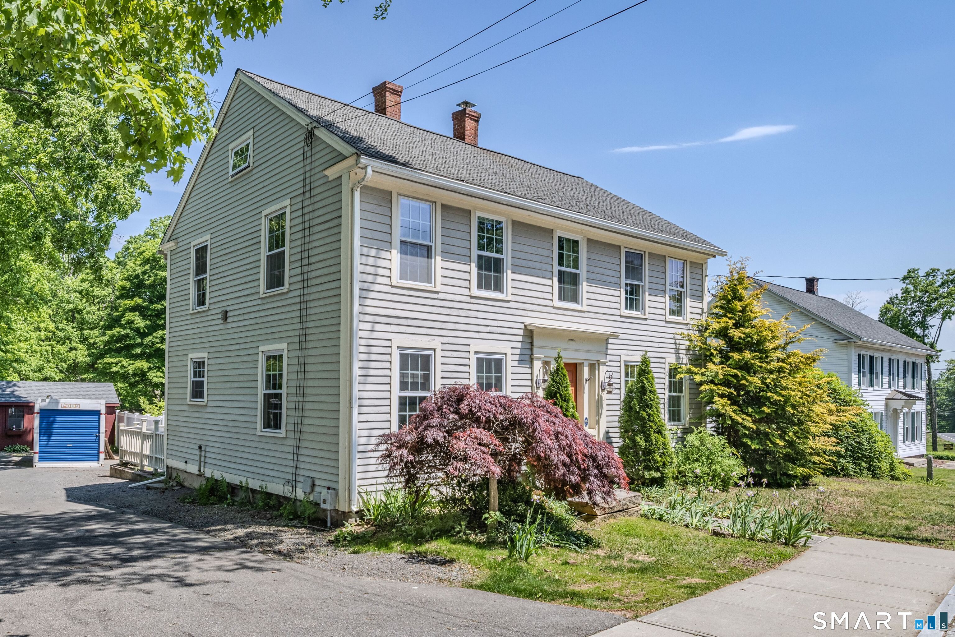 4 Tolland Green