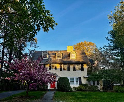 262 Kenyon Street Hartford CT 06105