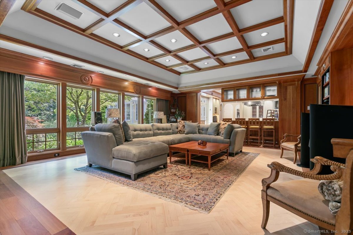 11 Bunker Hill Road