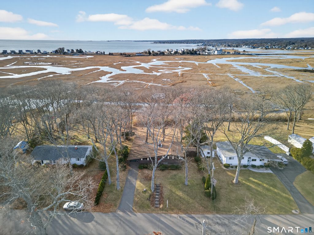 Photo of 33 Briarwood Drive, Old Saybrook, CT 06475 (MLS # 24142930)