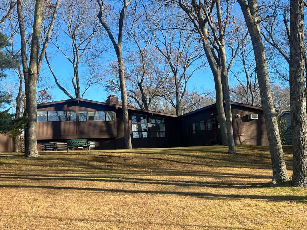 Photo of 33 Briarwood Drive, Old Saybrook, CT 06475 (MLS # 24142930)