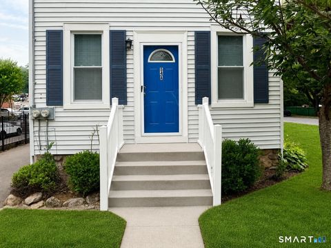 Photo of 54 Forest Street #A, New Canaan, CT 06840 (MLS # 24182101)