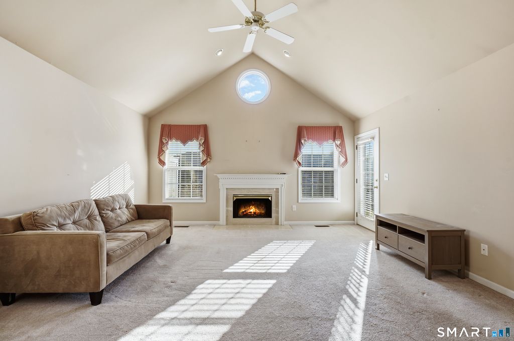 Photo of 31 Saint George Place #31, Newtown, CT 06482 (MLS # 24153922)