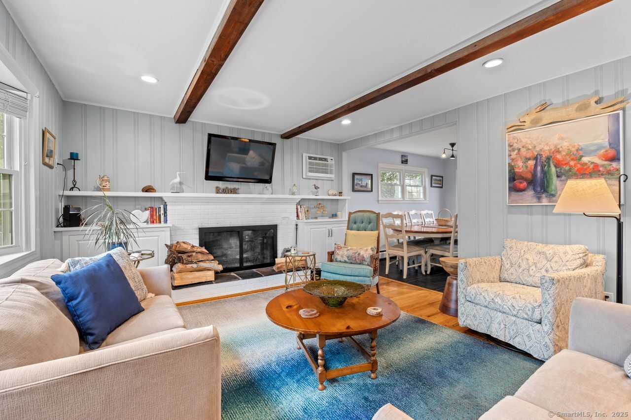52 Seaside Avenue