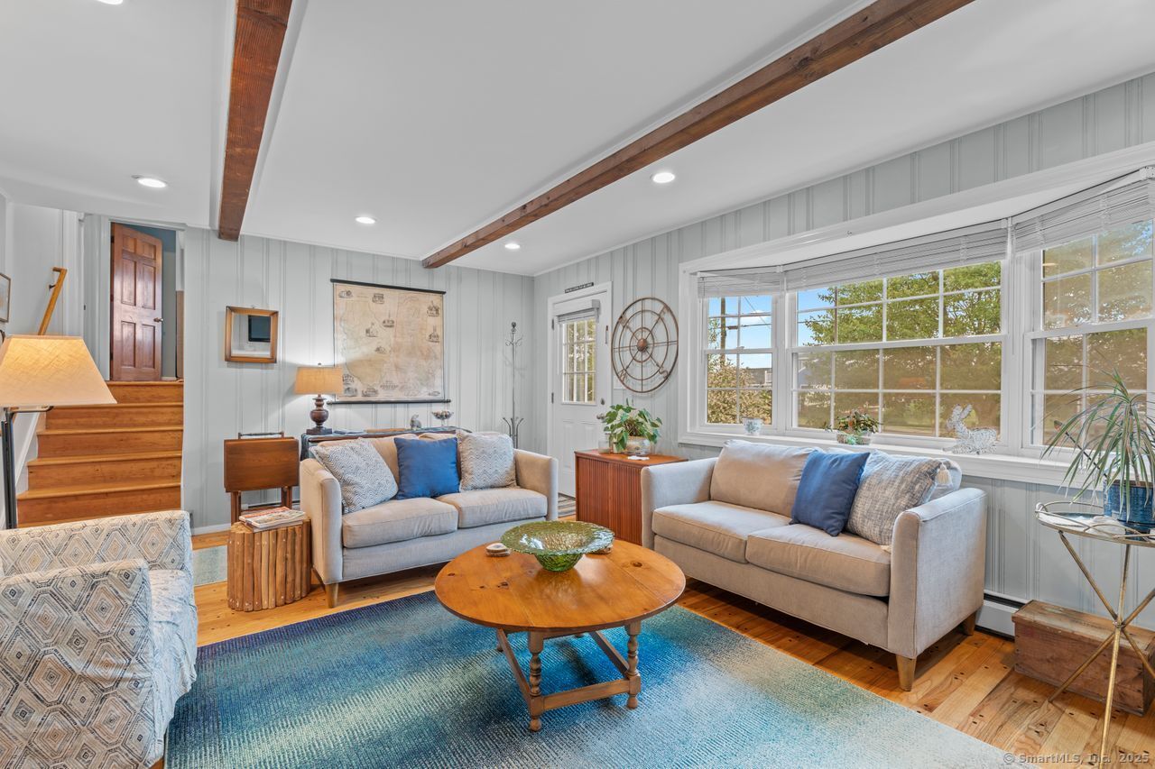52 Seaside Avenue