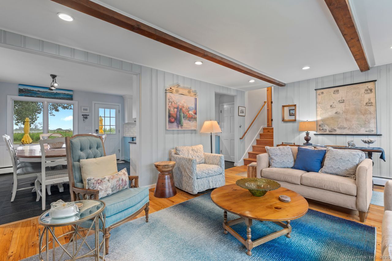 52 Seaside Avenue