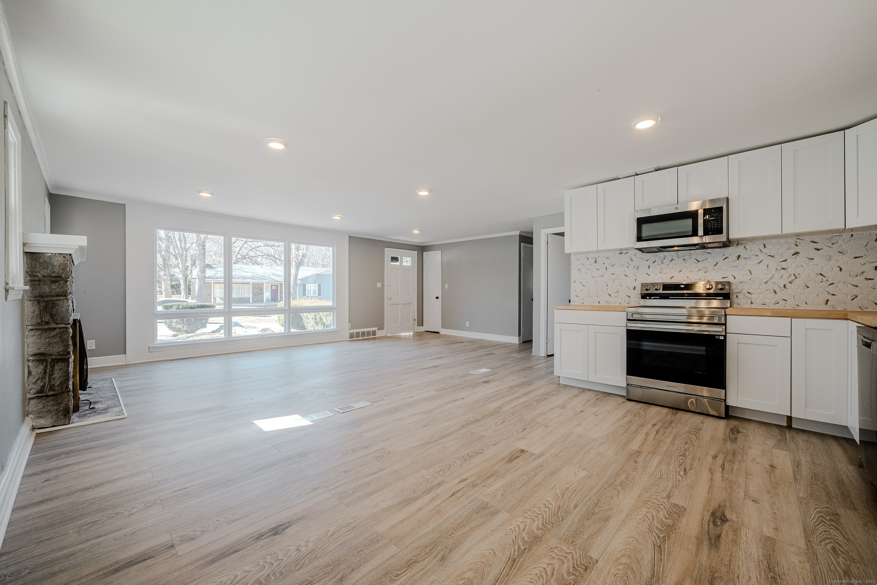 68 Pineridge Road, Waterbury, Connecticut image 5