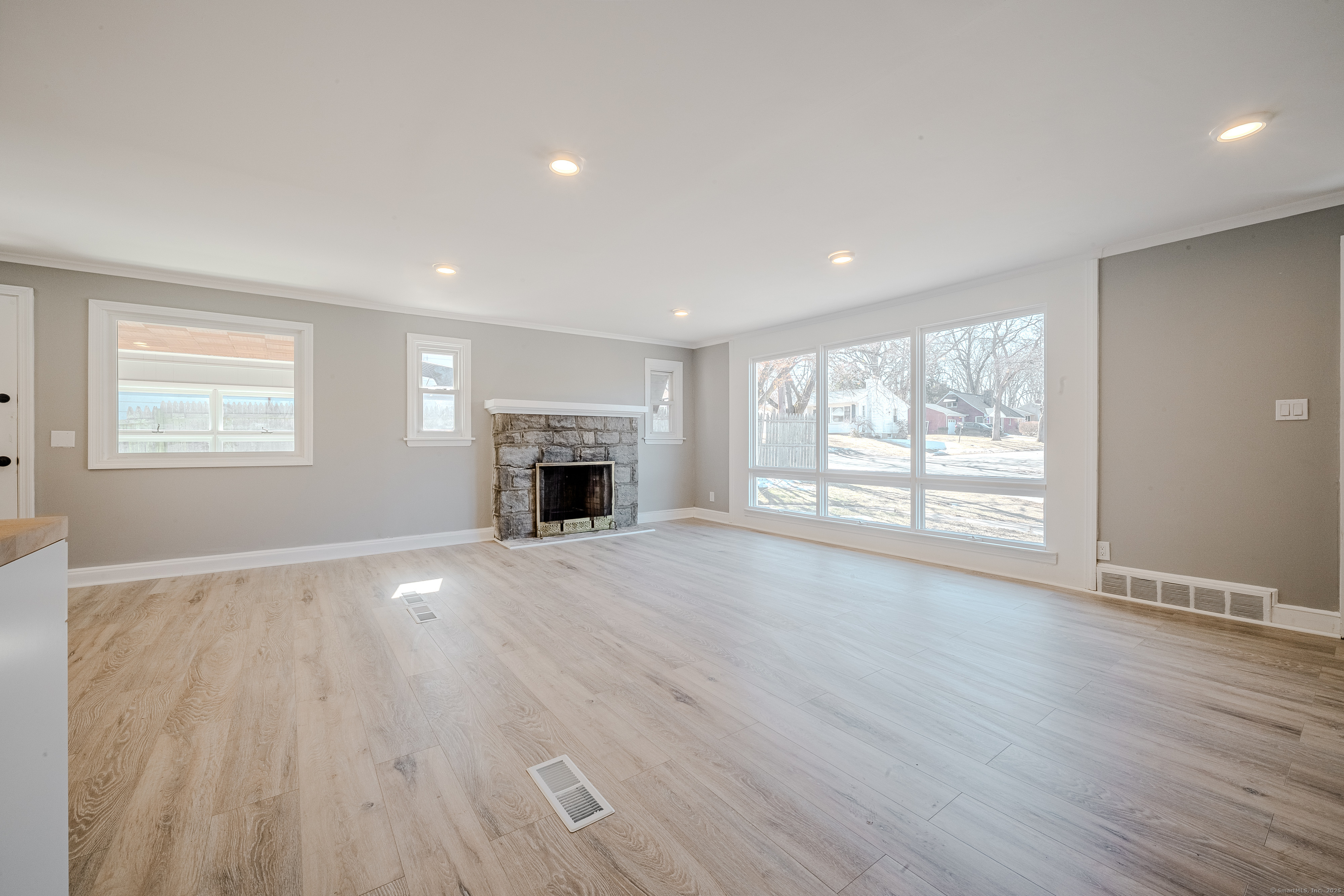 68 Pineridge Road, Waterbury, Connecticut image 4