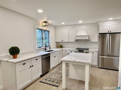 Tiny photo for 8 Winchester Court #8, Farmington, CT 06032 (MLS # 24168158)