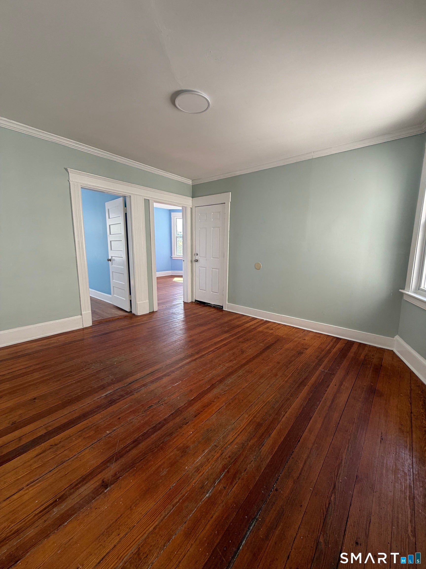 61 Lounsbury Street
