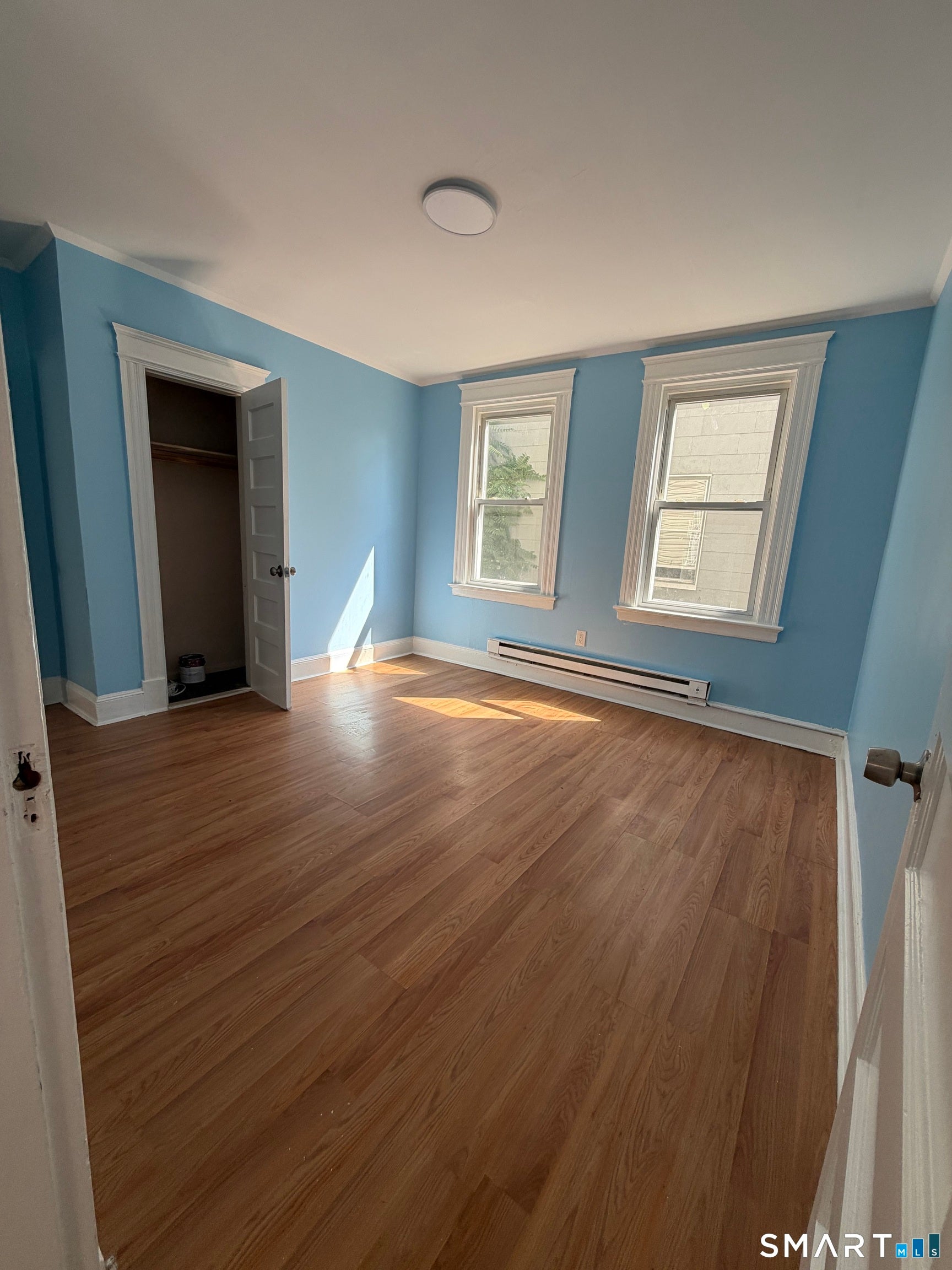 61 Lounsbury Street