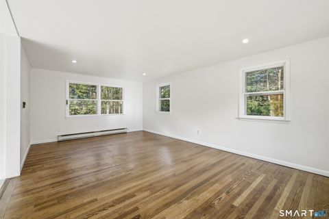 Tiny photo for 6 Heritage Lane, Simsbury, CT 06070 (MLS # 24149992)