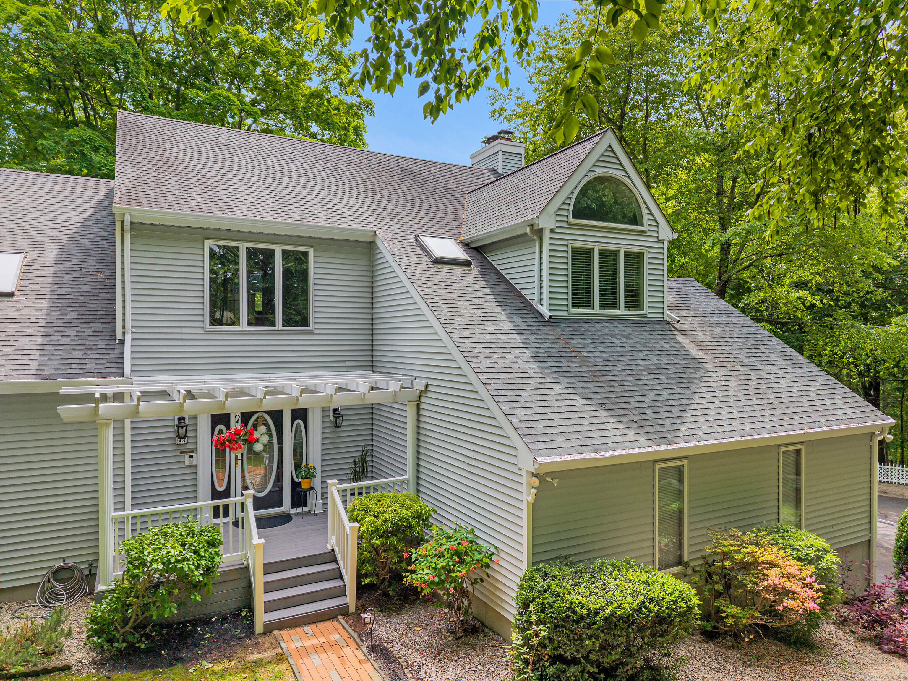 Property for Sale at Shepherds Trail, Madison, Connecticut - Bedrooms: 4 
Bathrooms: 3 
Rooms: 9  - $899,000