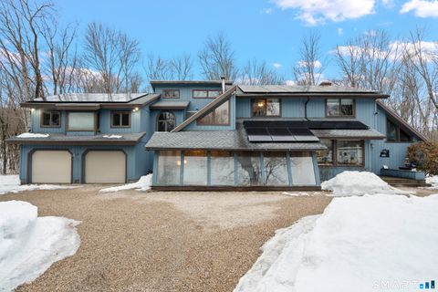 57 Mistywood Lane Naugatuck CT 06770