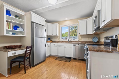 Tiny photo for 27 Cove Side Lane #27, Stonington, CT 06378 (MLS # 24216154)