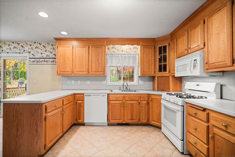 Tiny photo for 7 Glenbrook Drive #7, Windsor Locks, CT 06096 (MLS # 24137845)