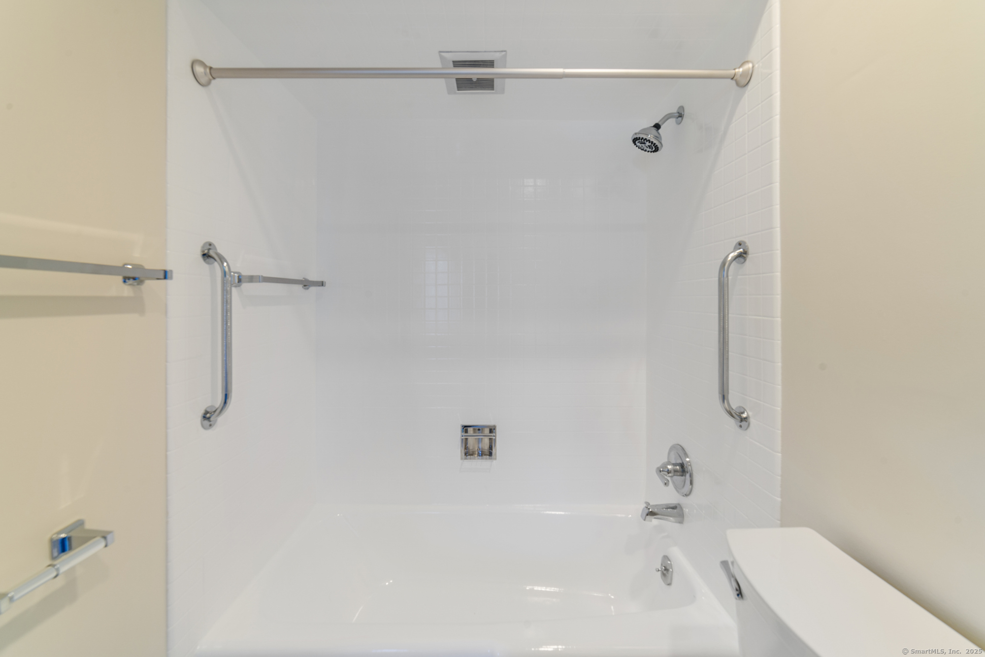 231 Heritage Village #C, Southbury, Connecticut image 20