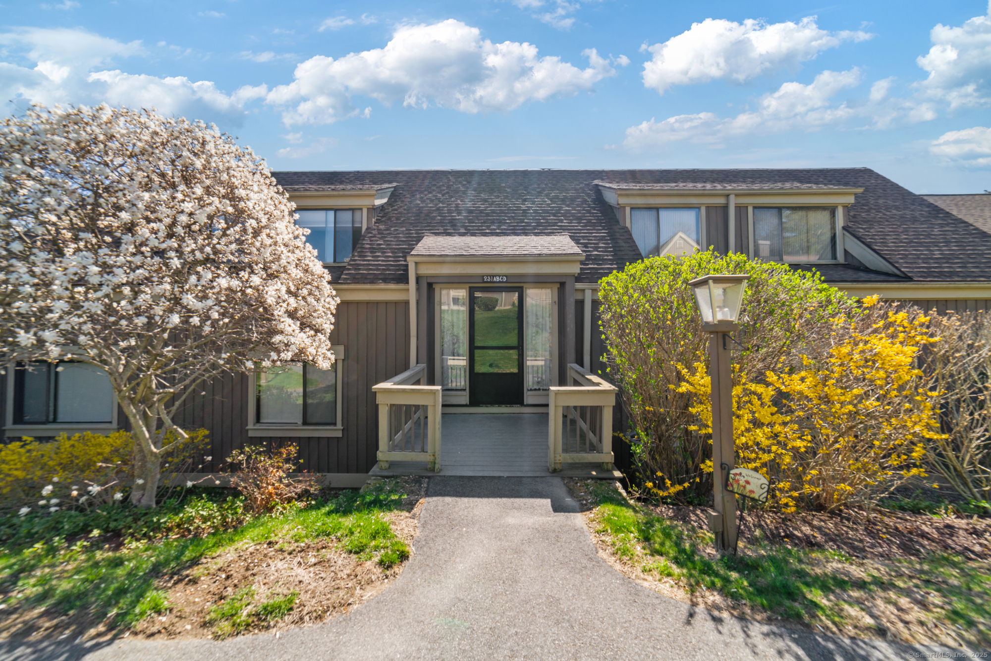 231 Heritage Village #C, Southbury, Connecticut image 3