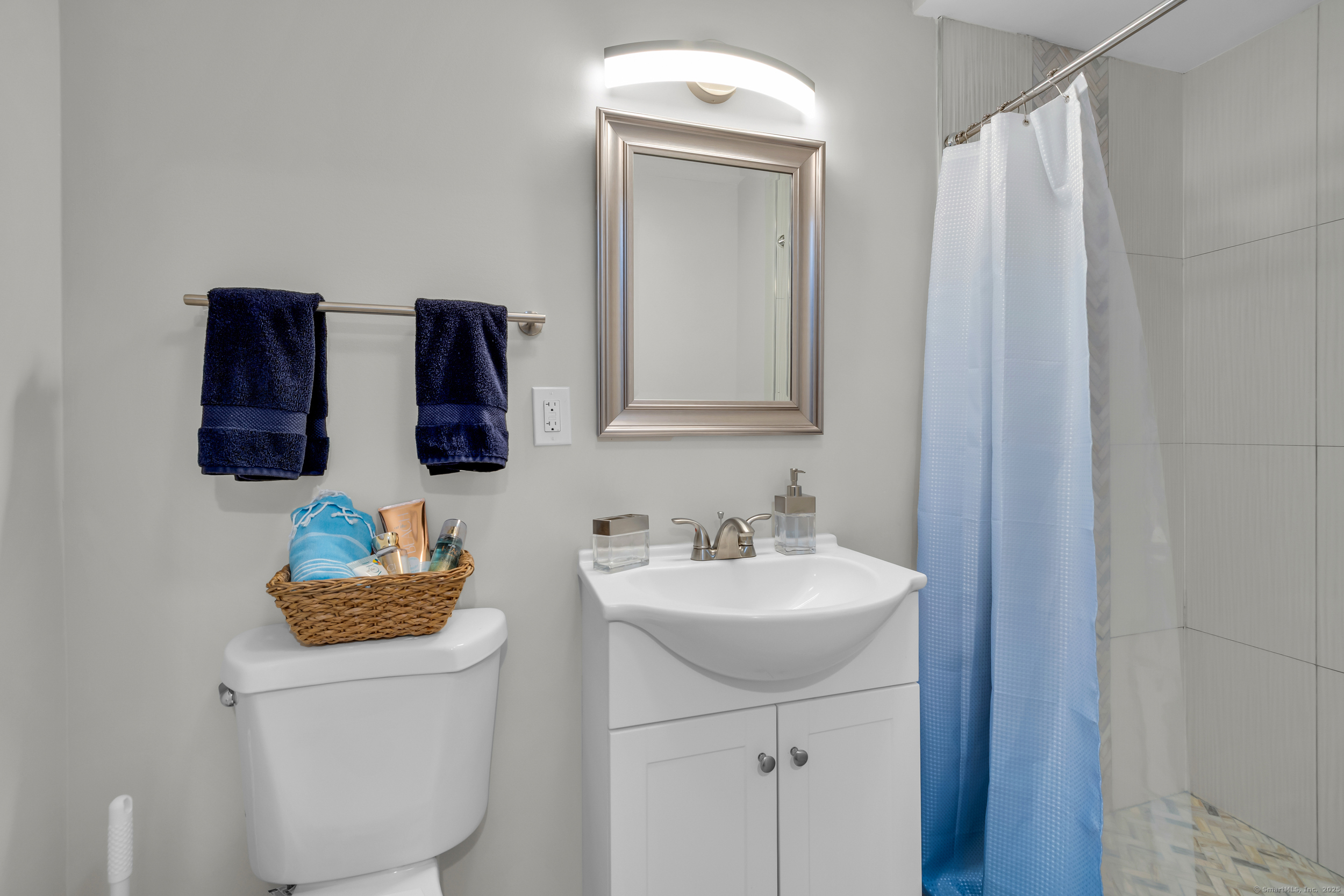 11 Botte Drive, West Haven, Connecticut image 29