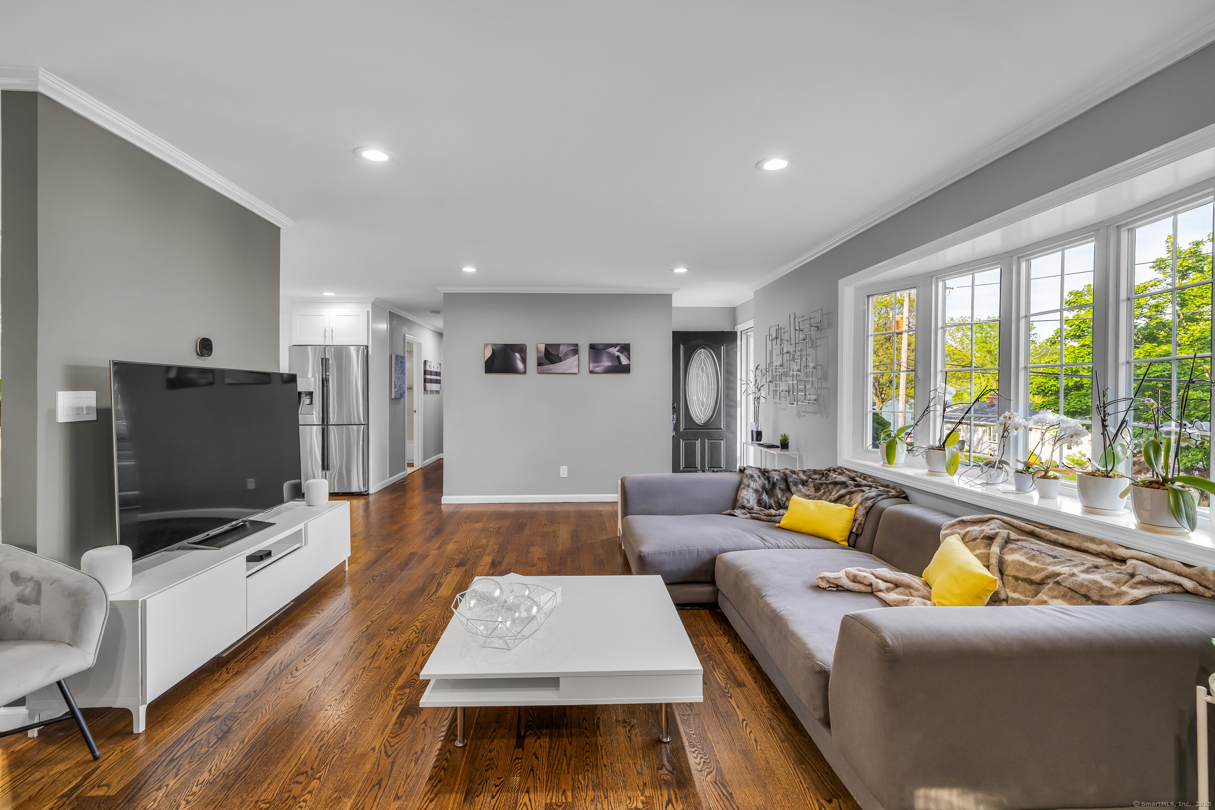11 Botte Drive