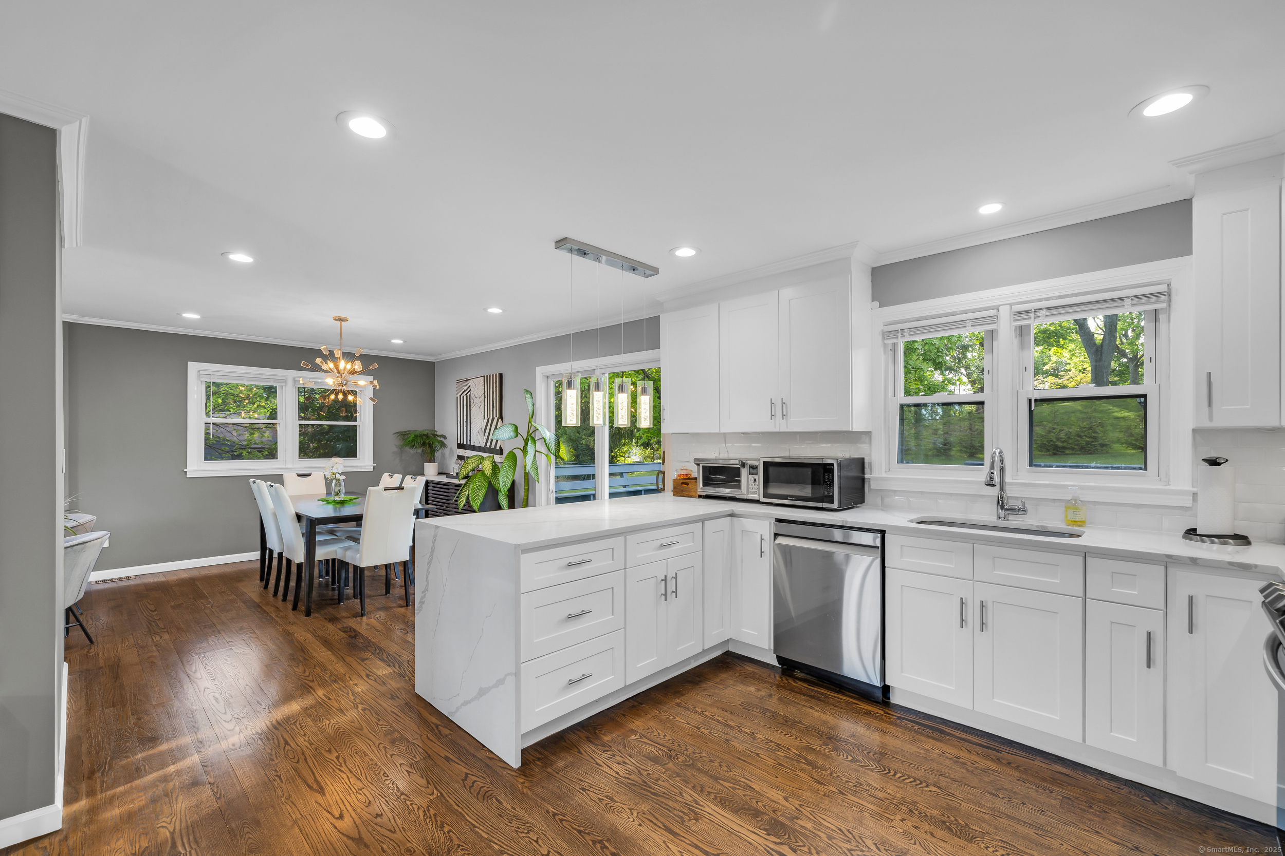 11 Botte Drive, West Haven, Connecticut image 9
