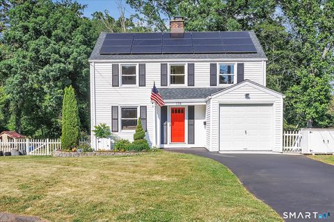 Homes For Sale - 178 Elizabeth Terrace<br/> Stratford, CT 06614