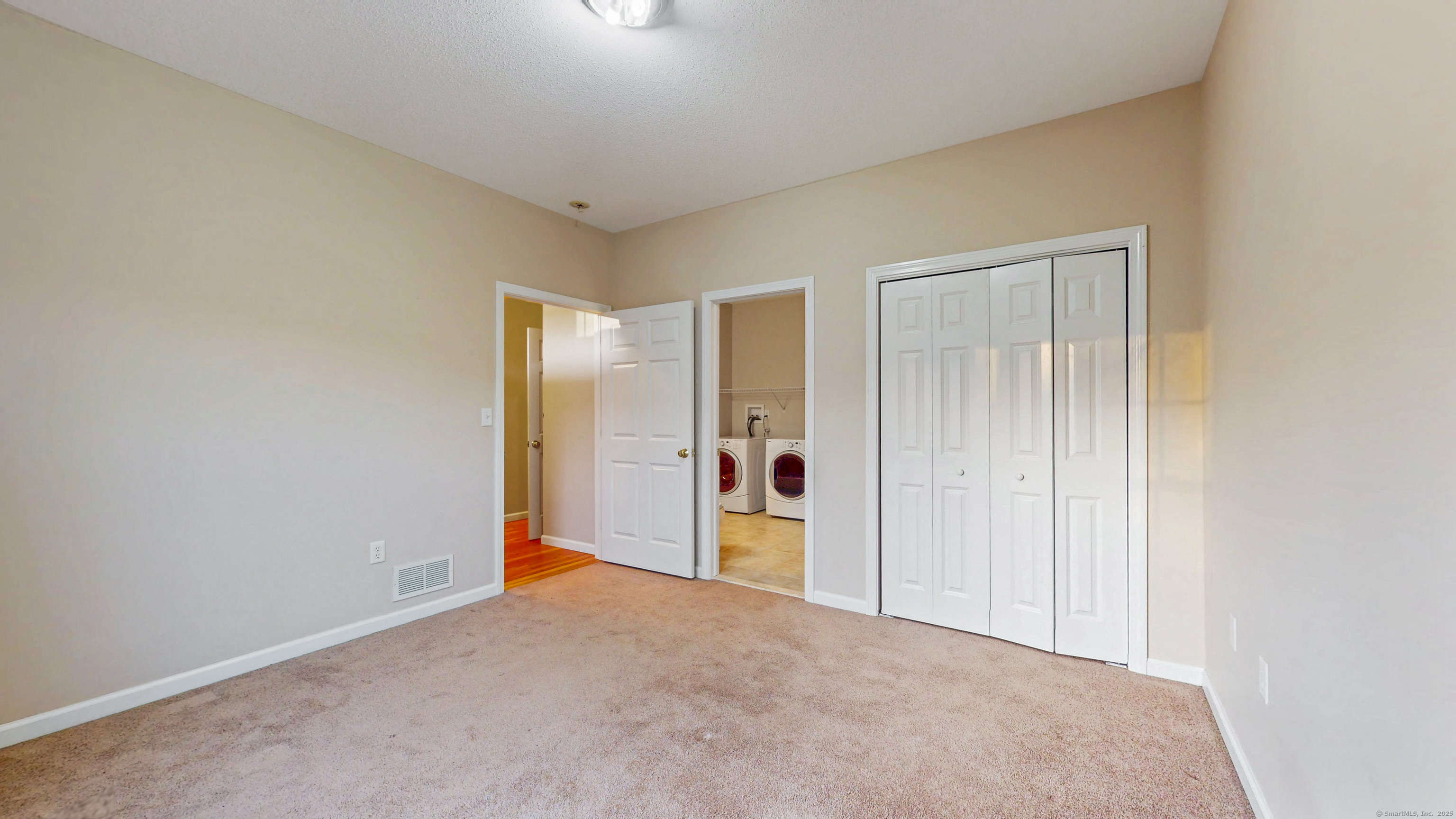 370 Emmett Street #APT 7-2, Bristol, Connecticut image 6