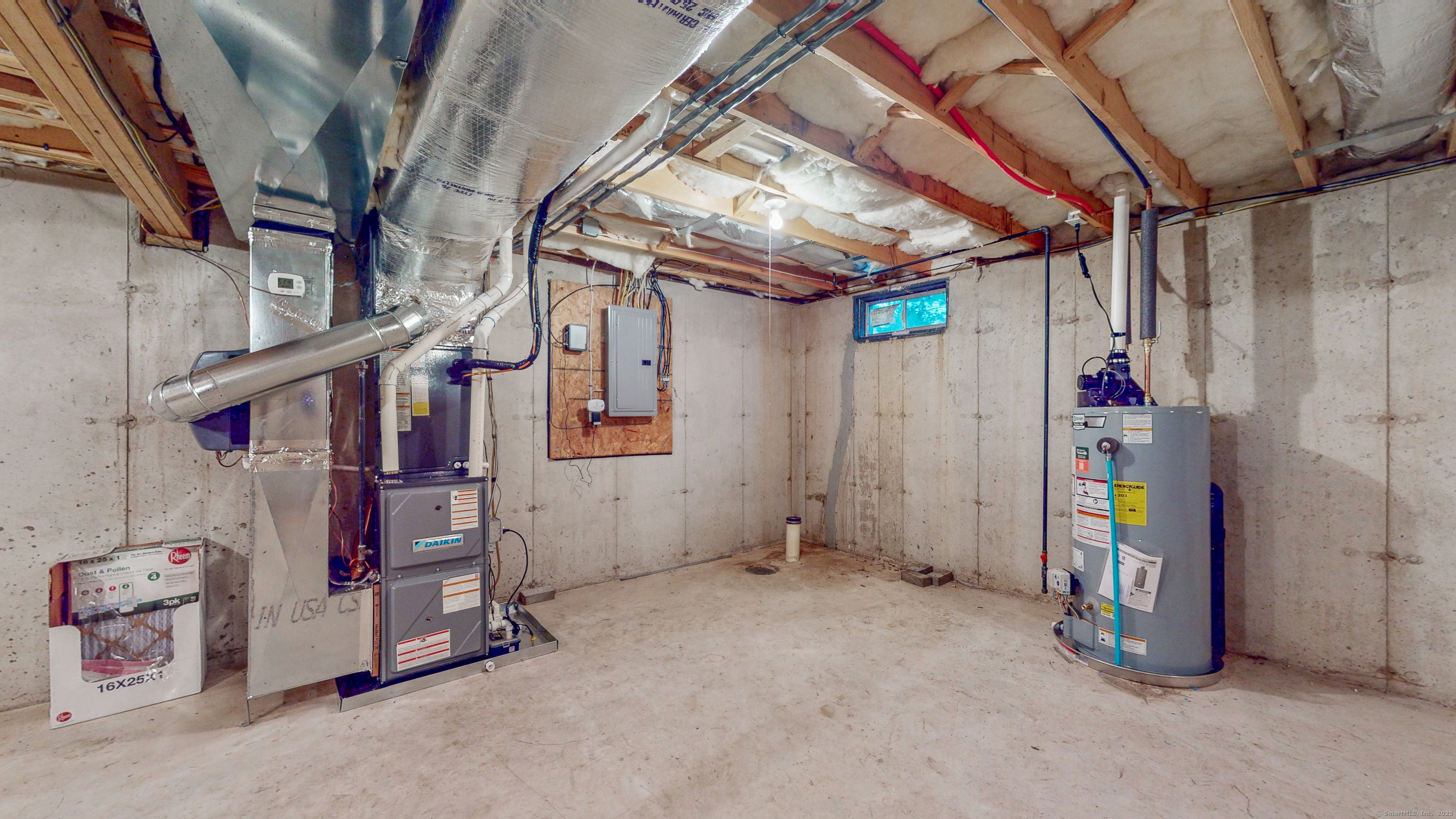 370 Emmett Street #APT 7-2, Bristol, Connecticut image 28