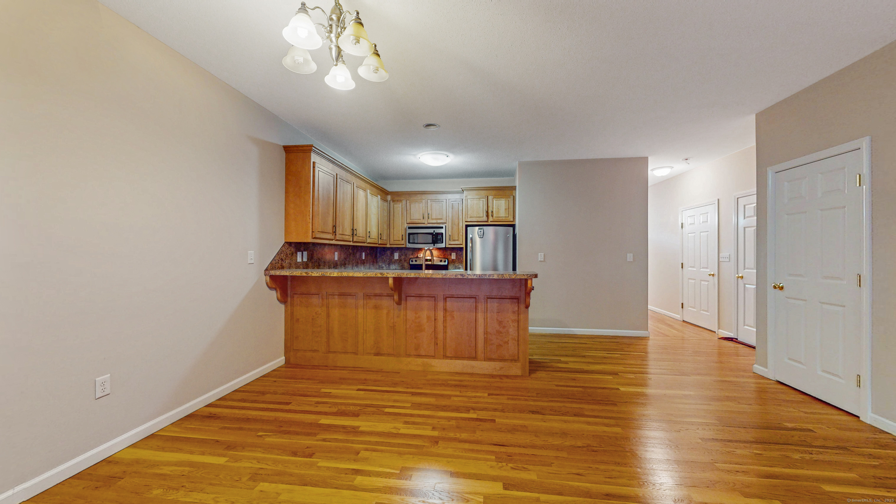 370 Emmett Street #APT 7-2, Bristol, Connecticut image 19