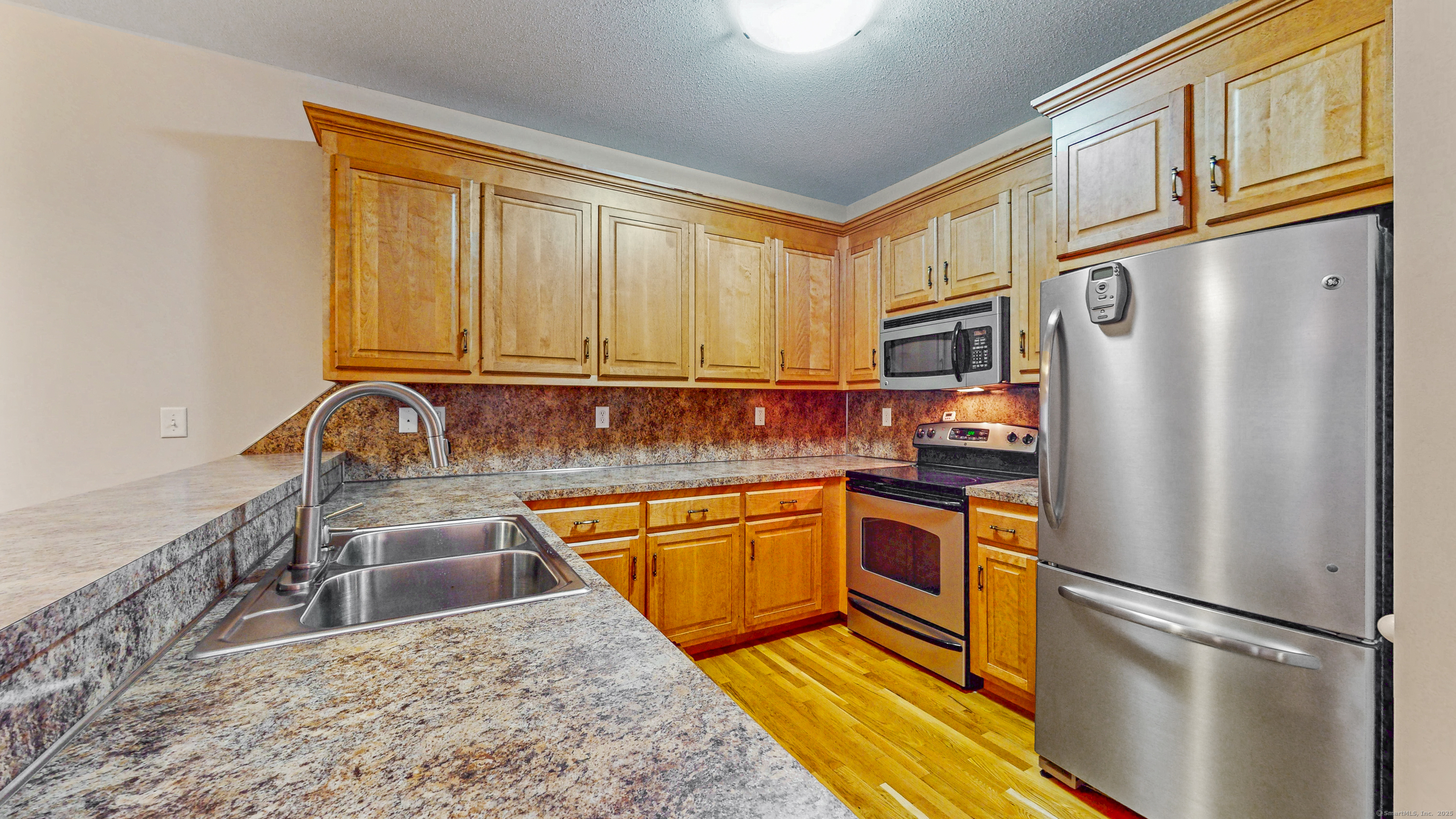 370 Emmett Street #APT 7-2, Bristol, Connecticut image 16