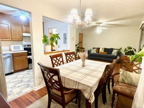 Tiny photo for 31 Glenwood Avenue #8, Norwalk, CT 06854 (MLS # 24136113)