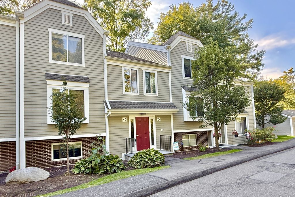 Photo of 71 Aiken Street #APT A14, Norwalk, CT 06851 (MLS # 24129053)