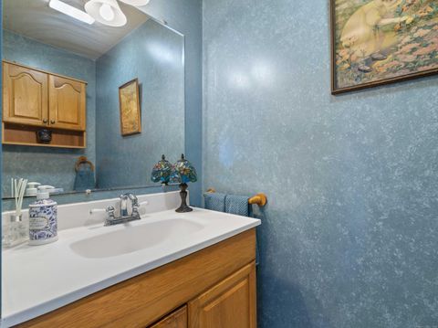 Tiny photo for 7 Nichols Lane, Waterford, CT 06385 (MLS # 24148610)