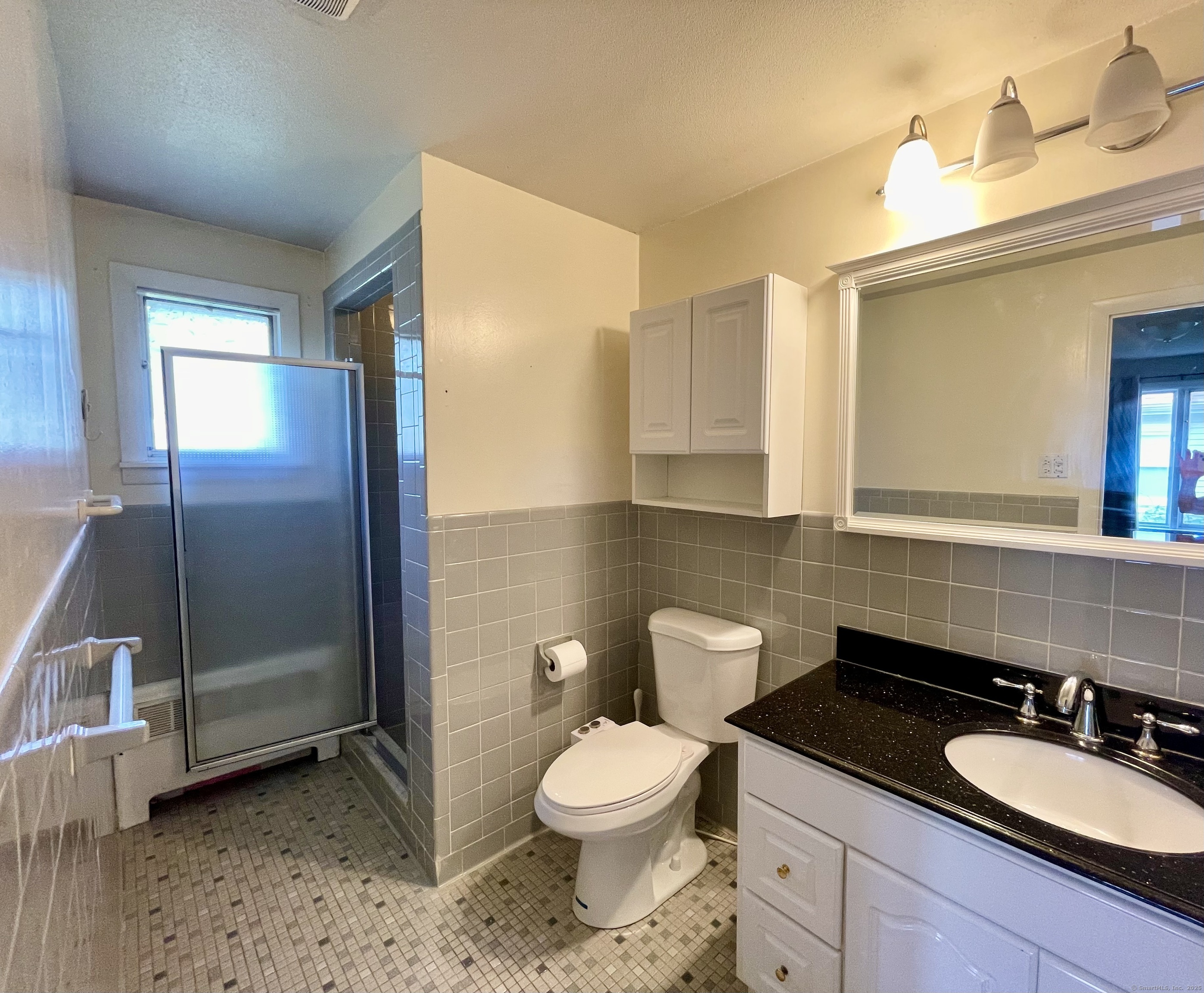 West Hartford, Connecticut 06117, United States, 3 Bedrooms Bedrooms, ,2 BathroomsBathrooms,Residential,Active,146876