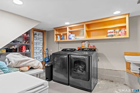 Tiny photo for 29 Coles Road, Cromwell, CT 06416 (MLS # 24201762)