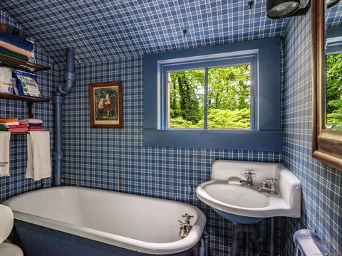 Tiny photo for 30 Meeting House Lane, Madison, CT 06443 (MLS # 24152535)