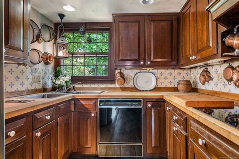 Tiny photo for 30 Meeting House Lane, Madison, CT 06443 (MLS # 24152535)