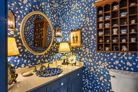 Tiny photo for 30 Meeting House Lane, Madison, CT 06443 (MLS # 24152535)