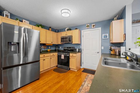 Tiny photo for 7 Heather Lane #7, Suffield, CT 06078 (MLS # 24175433)