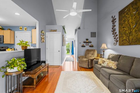 Tiny photo for 7 Heather Lane #7, Suffield, CT 06078 (MLS # 24175433)