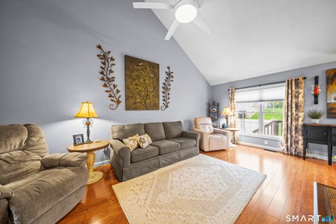 Tiny photo for 7 Heather Lane #7, Suffield, CT 06078 (MLS # 24175433)