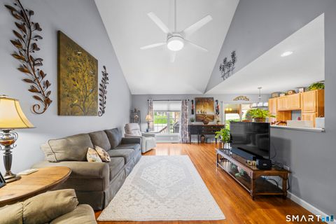 Tiny photo for 7 Heather Lane #7, Suffield, CT 06078 (MLS # 24175433)