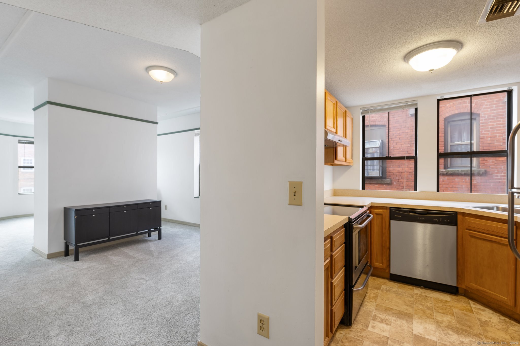 20 Essex Street #4D, Hartford, Connecticut image 17