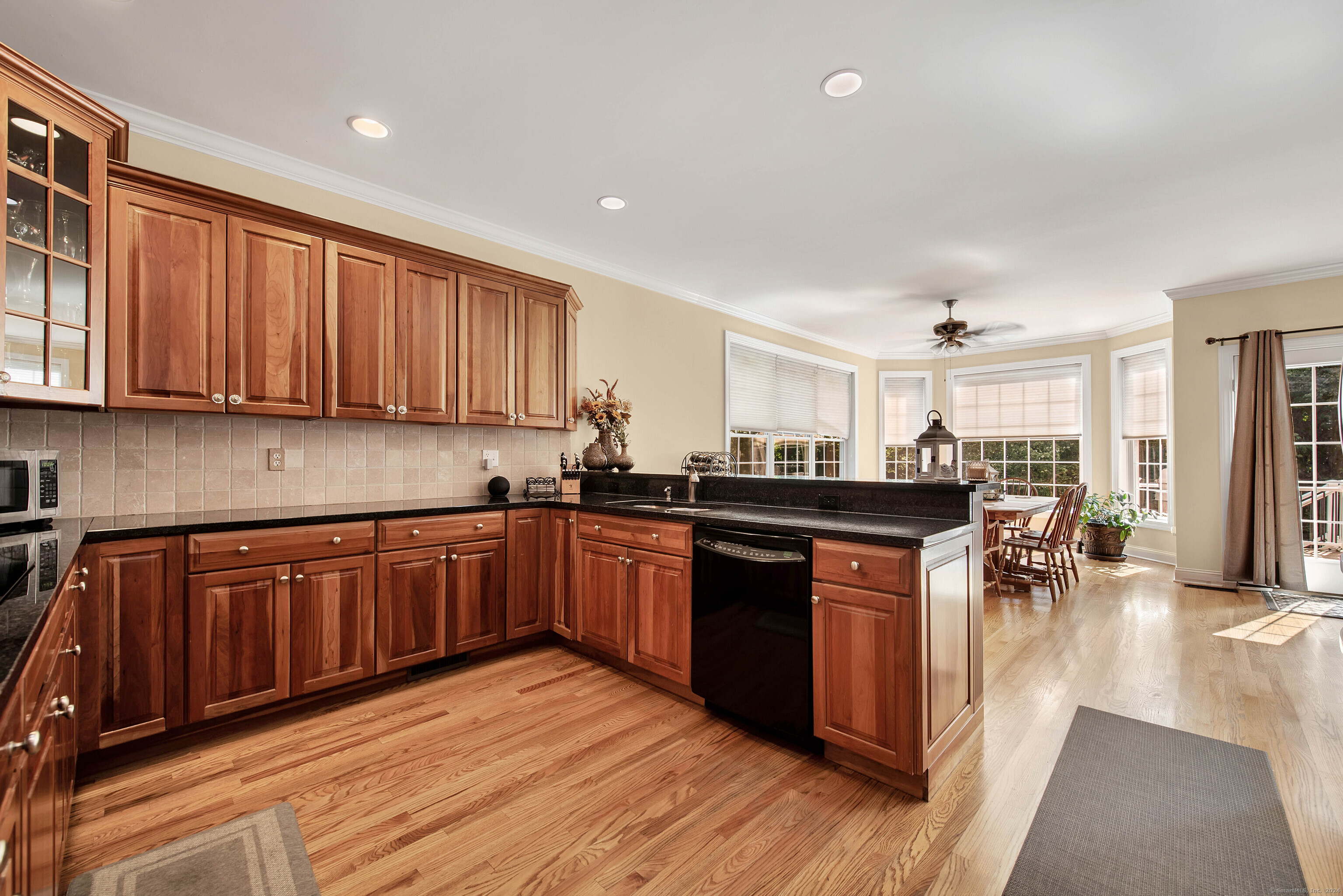 447 Transylvania Road, Woodbury, Connecticut image 14
