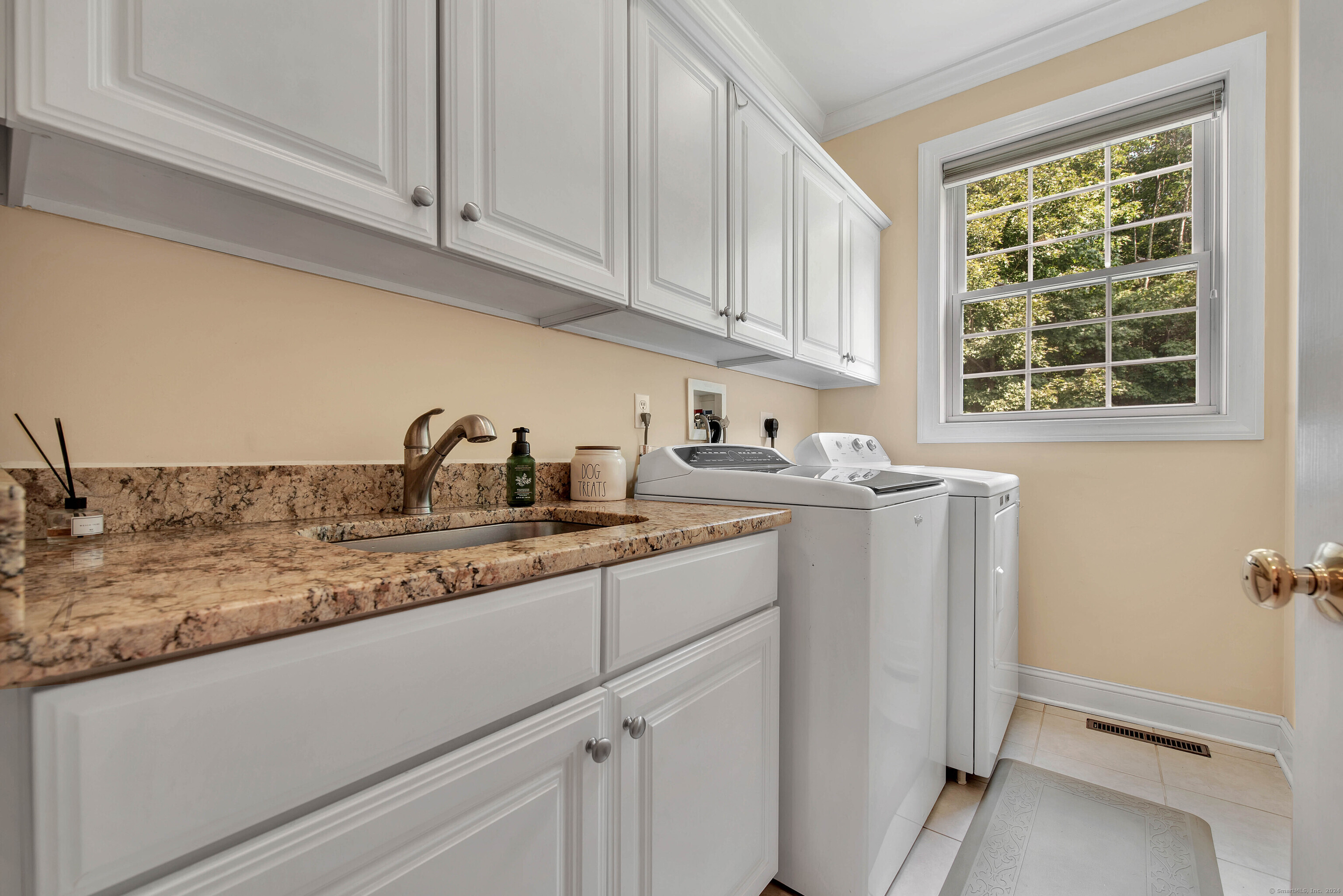 447 Transylvania Road, Woodbury, Connecticut image 17